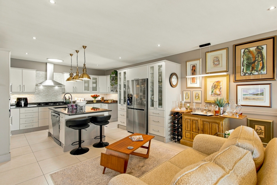 6 Bedroom Property for Sale in Boskloof Eco Estate Western Cape